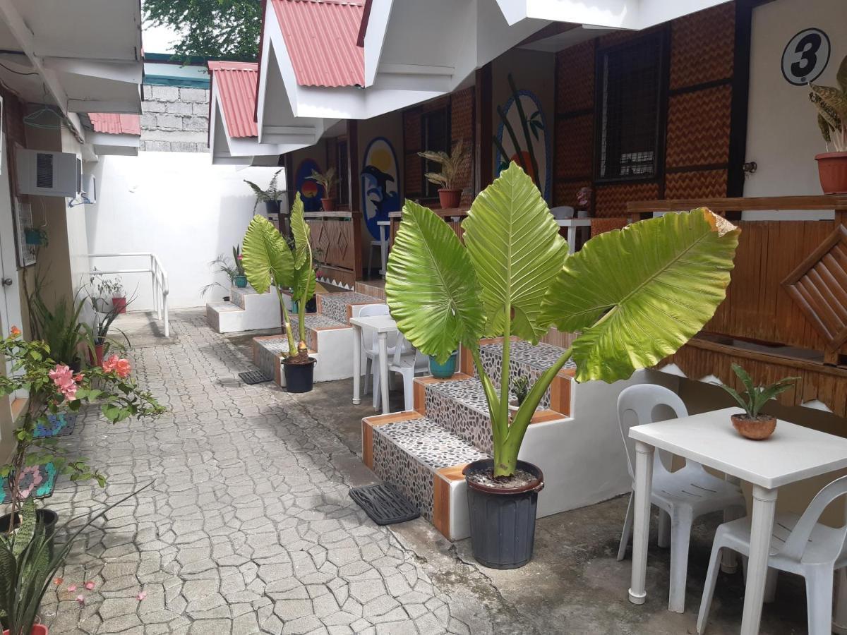 Sandstorm Lodge And Cafe 푸에르토갈레라 외부 사진