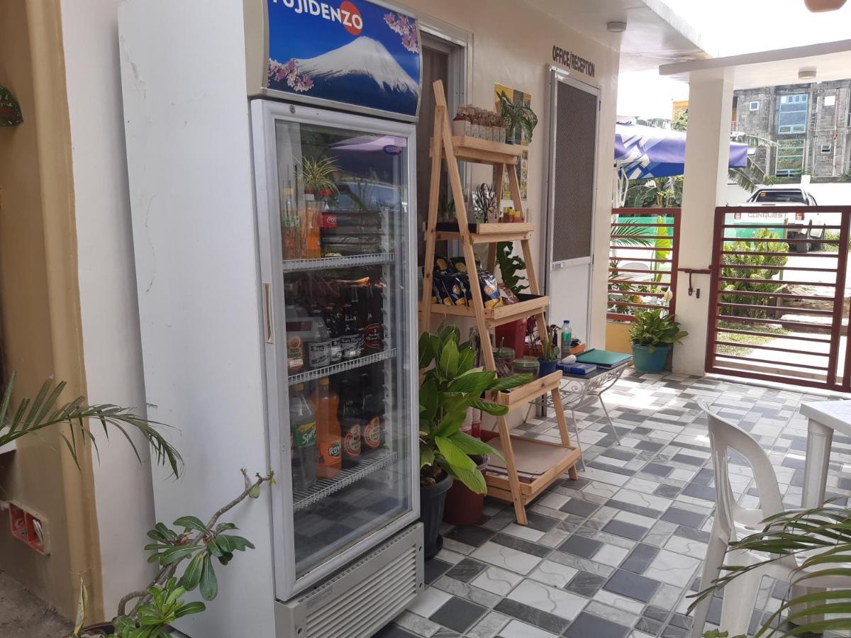 Sandstorm Lodge And Cafe 푸에르토갈레라 외부 사진