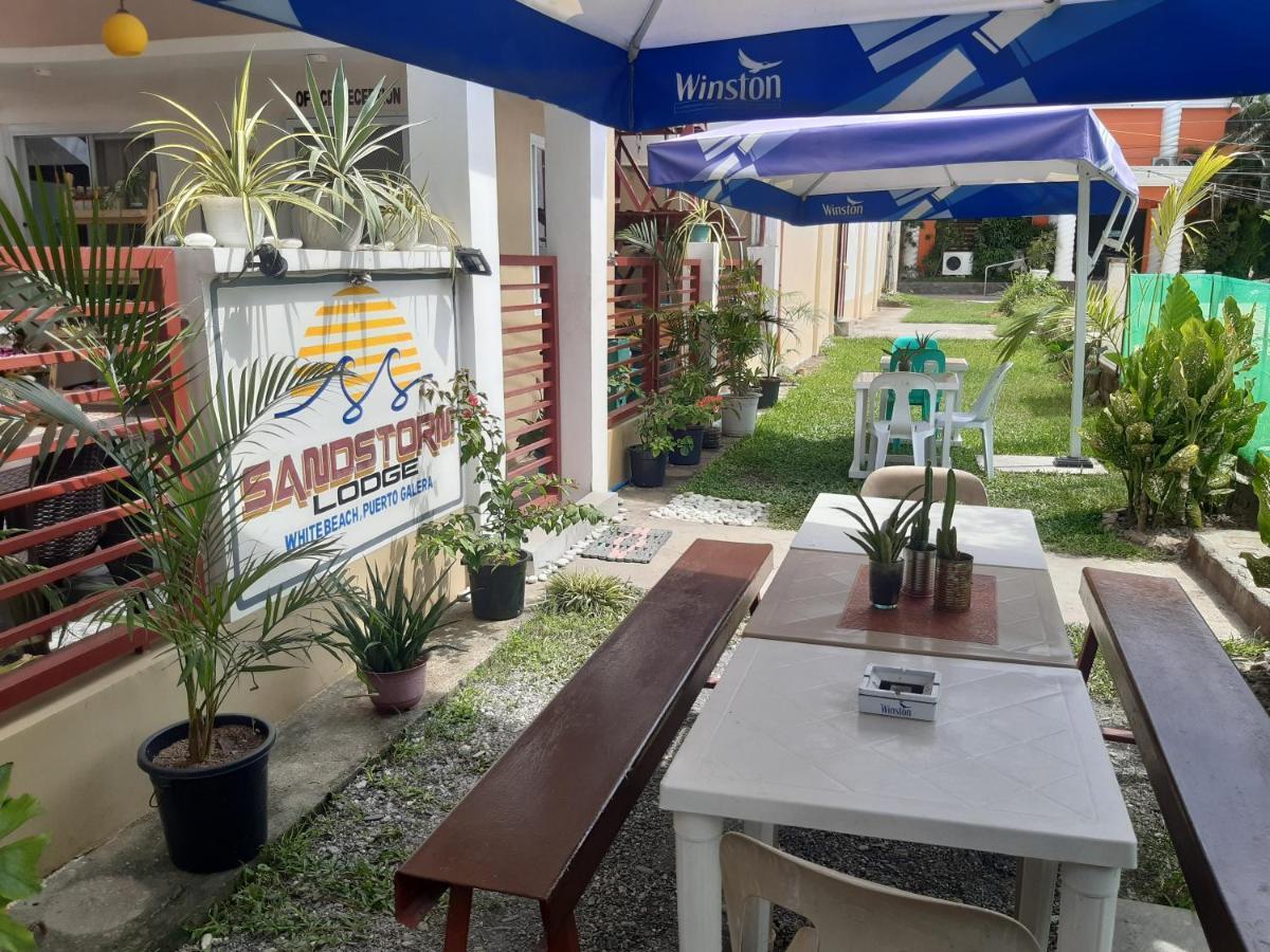Sandstorm Lodge And Cafe 푸에르토갈레라 외부 사진